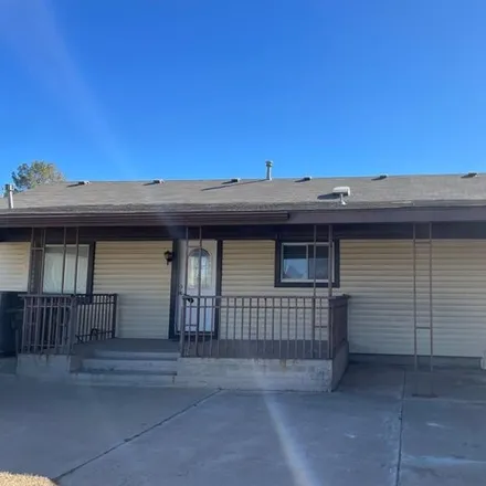 Rent this 4 bed house on 2467 Newell Road in Headlee Oil Field, Odessa