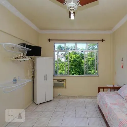 Rent this 1 bed apartment on Rua Ferreira Viana 44 in Catete, Rio de Janeiro - RJ