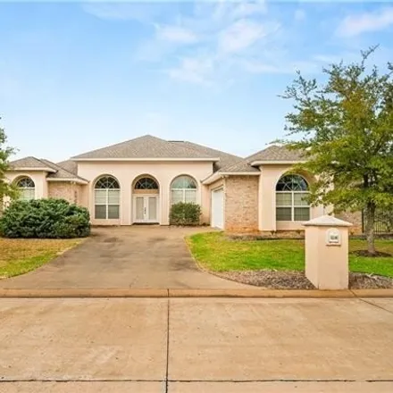 Buy this 4 bed house on 6449 Arden Oaks in Alexandria, LA 71301