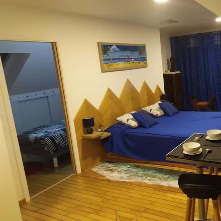Rent this 2 bed apartment on 29000 Quimper