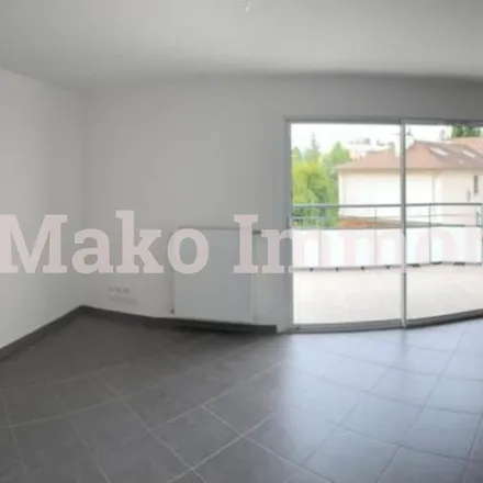 Rent this 3 bed apartment on 9 Impasse du levant in 74100 Ambilly, France