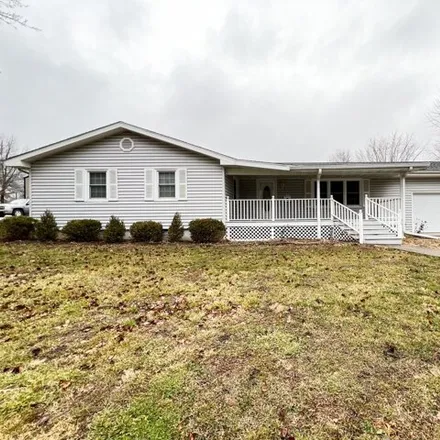 Buy this 4 bed house on 658 Combs Street in Paris, Monroe County