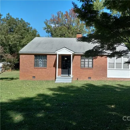 Buy this 2 bed house on 4929 Fitzgerald Avenue in Charlotte, NC 28213