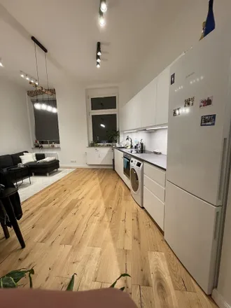 Rent this 2 bed apartment on Aachener Straße 49 in 40223 Dusseldorf, Germany
