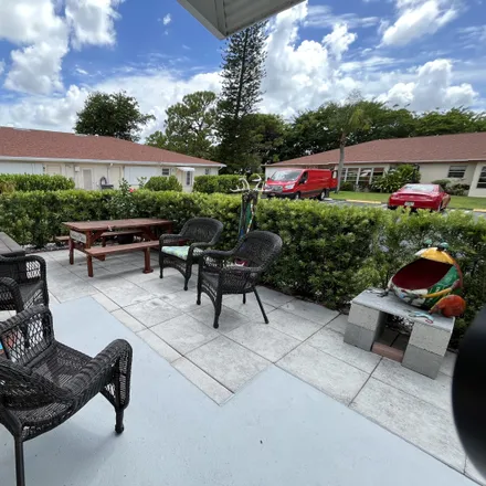 Image 2 - 4933 Northwest 4th Street, Delray Beach, FL 33445, USA - Townhouse for sale