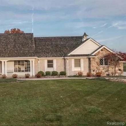 Image 1 - Riverview Highlands Golf Course, 15015 Sibley Road, Riverview, MI 48193, USA - House for sale