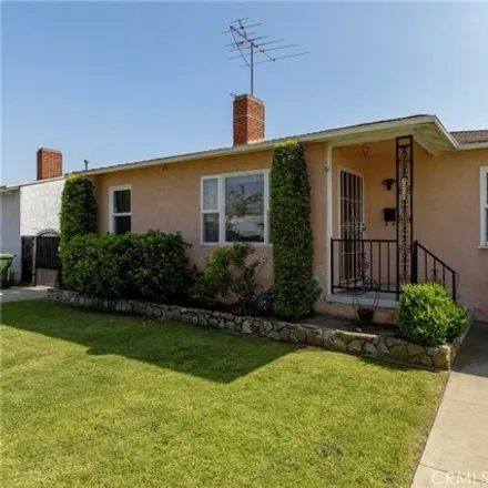 Buy this 3 bed house on 800 East 246th Street in Los Angeles, CA 90744