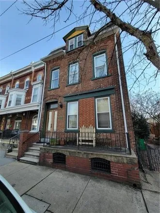 Rent this 5 bed townhouse on Universal in North 8th Street, Allentown