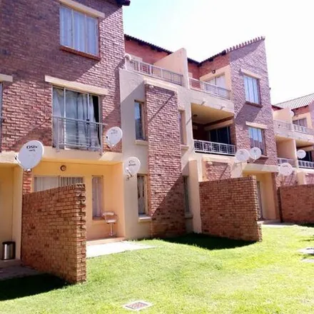 Image 3 - Orange Blossom Boulevard, Tshwane Ward 4, Akasia, South Africa - Apartment for rent