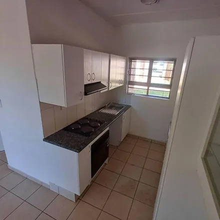 Image 3 - unnamed road, Allen's Nek, Roodepoort, 1734, South Africa - Apartment for rent
