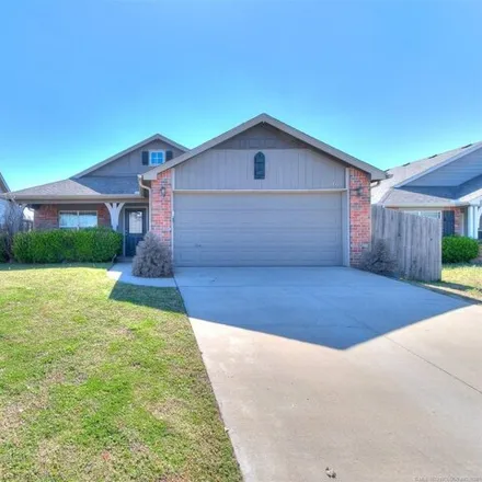 Buy this 3 bed house on 10478 South Olmsted Place in Jenks, OK 74037