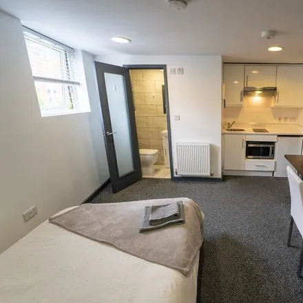 Image 4 - Birmingham, B29 6AG, United Kingdom - Apartment for rent
