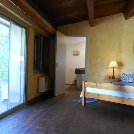 Rent this 4 bed house on 83500 La Seyne-sur-Mer