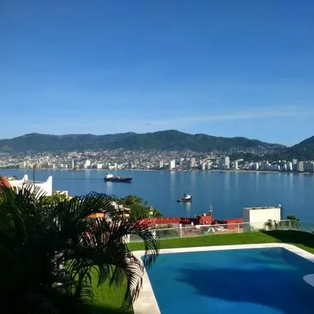 Buy this 5 bed house on Calle del Carey in Playa Guitarrón, 39300 Acapulco