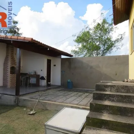 Buy this 2 bed house on O Boticário in Rua Doutor Pereira dos Santos, Itaboraí - RJ