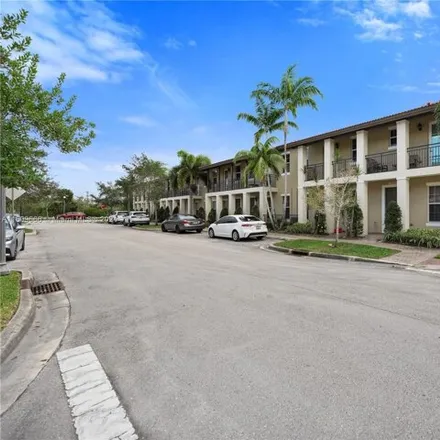 Image 1 - Access Road, Pembroke Pines, FL 33027, USA - Townhouse for rent