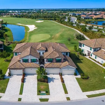 Rent this 3 bed condo on Lakewood National Golf Club in 17605 Lakewood National Parkway, Lakewood Ranch