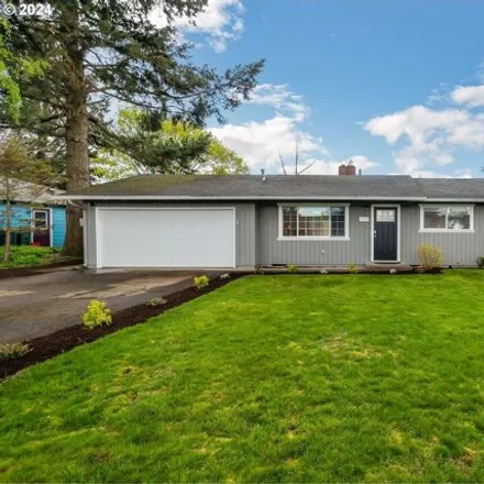 Buy this 3 bed house on 1109 Southwest Kendall Court in Multnomah County, OR 97060