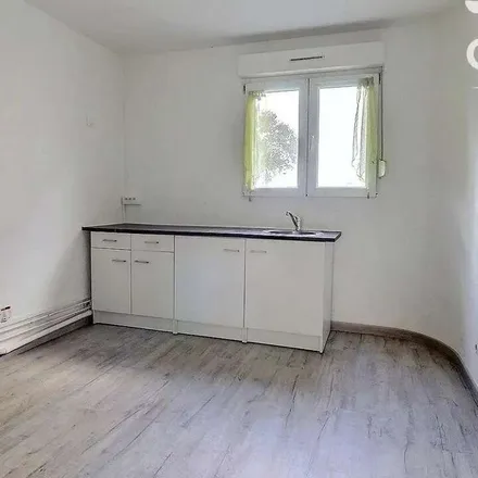Rent this 4 bed apartment on 96 Rue Nationale in 57600 Forbach, France