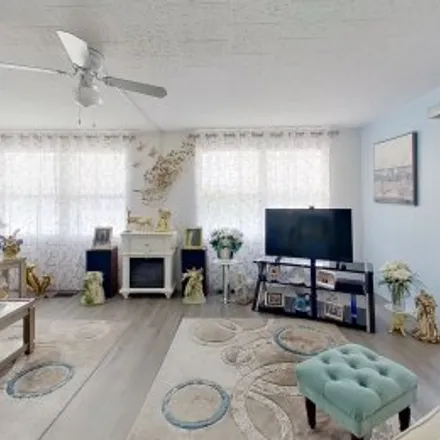 Buy this 3 bed apartment on 5219 Cherry Hill Avenue in Tri-par Estates, Sarasota