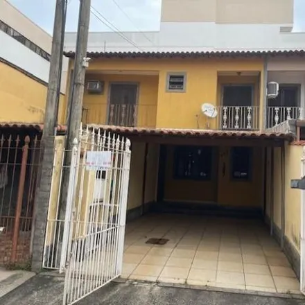Buy this 3 bed house on Rua Feres José in Água Limpa, Volta Redonda - RJ