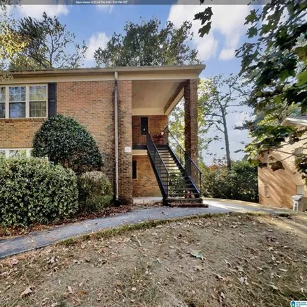 Buy this 3 bed condo on 2020 Montreat Parkway in Vestavia Hills, AL 35216