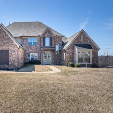 Buy this 5 bed house on 915 Lanere Dr in Olive Branch, Mississippi