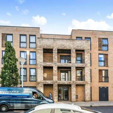 Image 2 - Bletchley Court, Letchworth Road, London, HA7 1GA, United Kingdom - Apartment for rent