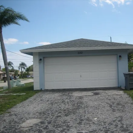 Image 4 - 220 8th Street, Lake Park, Palm Beach County, FL 33403, USA - House for sale