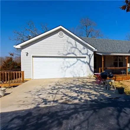 Buy this 3 bed house on 27490 Isabella Lane in Benton County, MO 65355