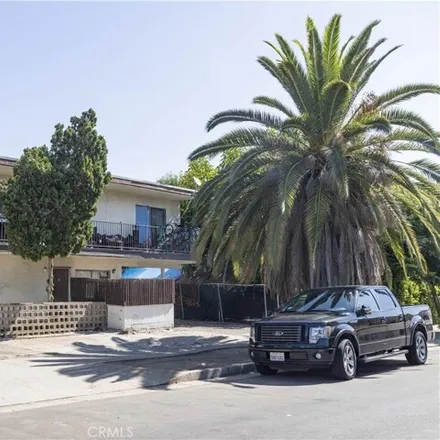Buy this 9 bed house on 14113 Erwin Street in Los Angeles, CA 91401
