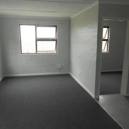 Image 2 - Kingston Crescent, Amalinda North, East London, 5252, South Africa - Apartment for rent