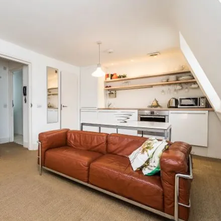 Rent this studio apartment on 3 Formosa Street in London, W9 1EE