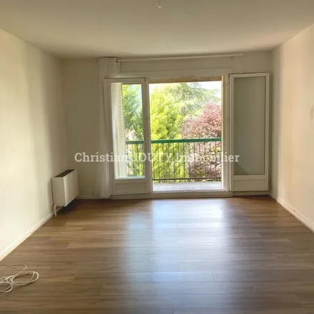Image 8 - 27 Grand' Rue, 38610 Gières, France - Apartment for rent