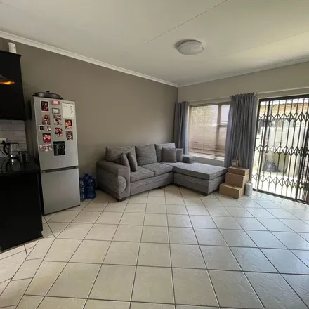 Image 8 - unnamed road, Langenhovenpark, Bloemfontein, 9321, South Africa - Townhouse for rent