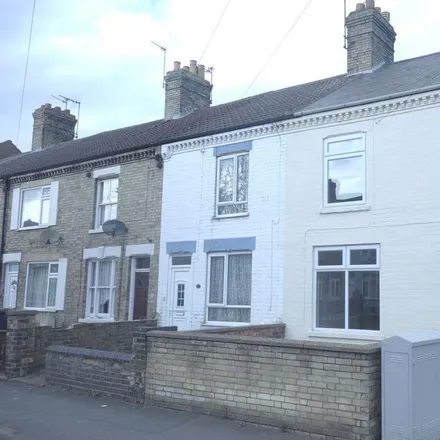 Rent this 3 bed house on East Community Centre in 68-72 Padholme Road, Peterborough
