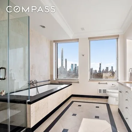 Image 7 - 181 East 65th Street, New York, NY 10065, USA - Condo for sale