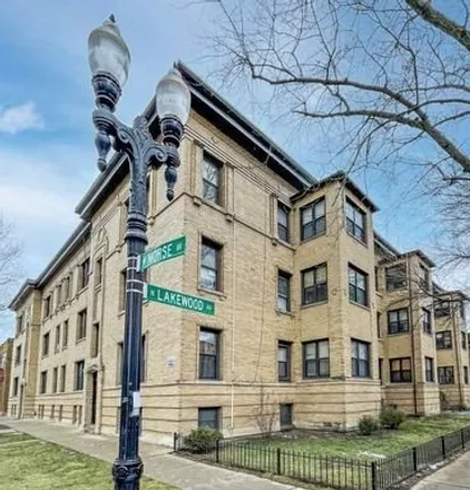 Rent this 2 bed apartment on 6929-6931 North Lakewood Avenue in Chicago, IL 60626