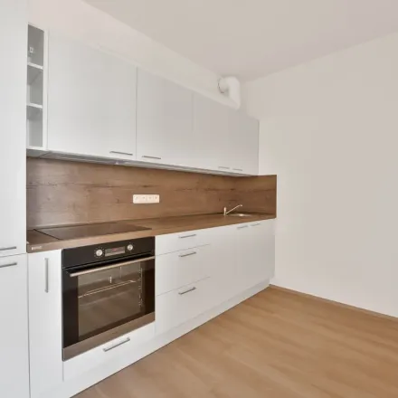 Image 3 - Thomasova 235/3, 155 00 Prague, Czechia - Apartment for rent