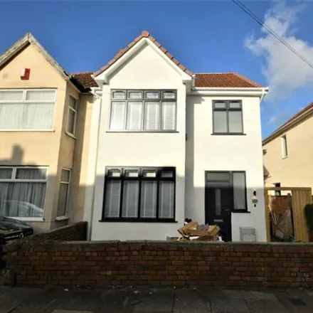 Rent this 6 bed house on 125 Lawn Road in Bristol, BS16 5BA