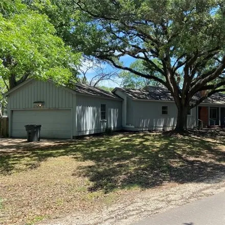 Image 6 - 2229 3rd Street, Bay City, TX 77414, USA - House for sale