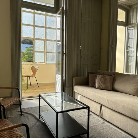 Rent this 1 bed apartment on Clínicas Viver in Rua Braamcamp 88, 1250-270 Lisbon