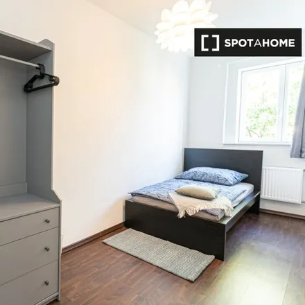 Rent this 4 bed room on Hainstraße 38 in 12439 Berlin, Germany
