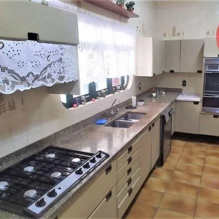 Buy this 3 bed apartment on Rua Coronel Osório in Centro, Bragança Paulista - SP