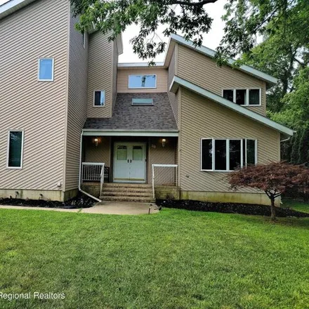 Image 2 - 28 Musket Ln, Eatontown, New Jersey, 07724 - House for rent