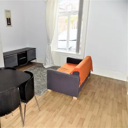 Rent this 2 bed apartment on 17 Clarkehouse Road in Sheffield, S10 2LE