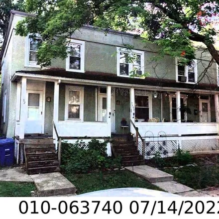 Buy this 8 bed house on Wilcox Street in Columbus, OH 43202
