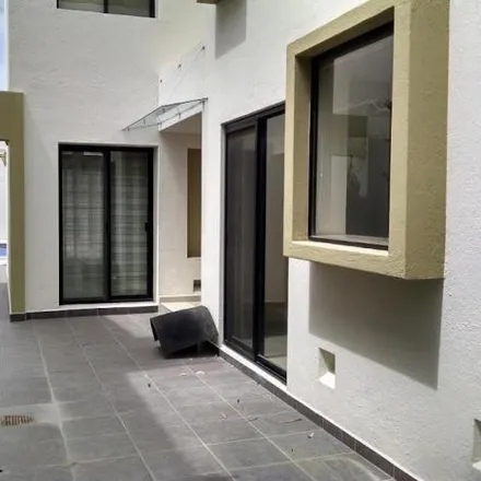 Rent this 3 bed house on unnamed road in El Palomar, 44645 La Tijera