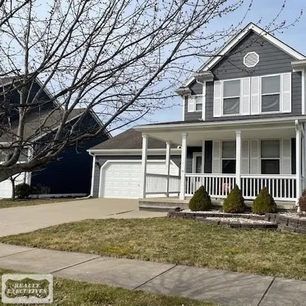 Buy this 3 bed house on 32525 Creekview Street in Macomb County, MI 48048