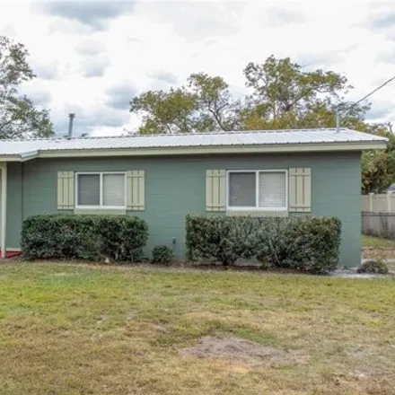 Rent this 3 bed house on 2652 Amsden Road in Aloma, Orange County